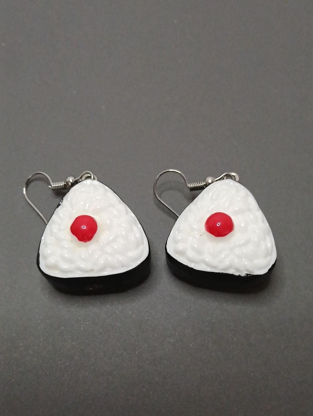 Cute White & Red Onigiri Drop Earrings (Costume Jewelry)